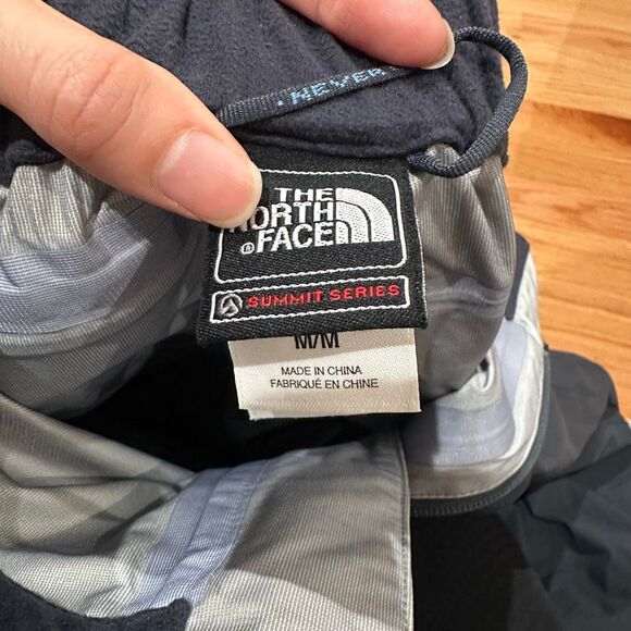 NWOT Women’s Medium The North Face Summit Series Goretex HyVent Waterproof Ski P - Picture 5 of 10